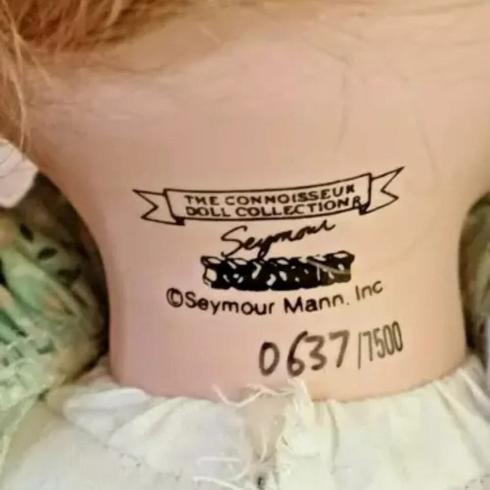 Porcelain Doll Seymour Mann Connoisseur Collection‎ R Rare 16